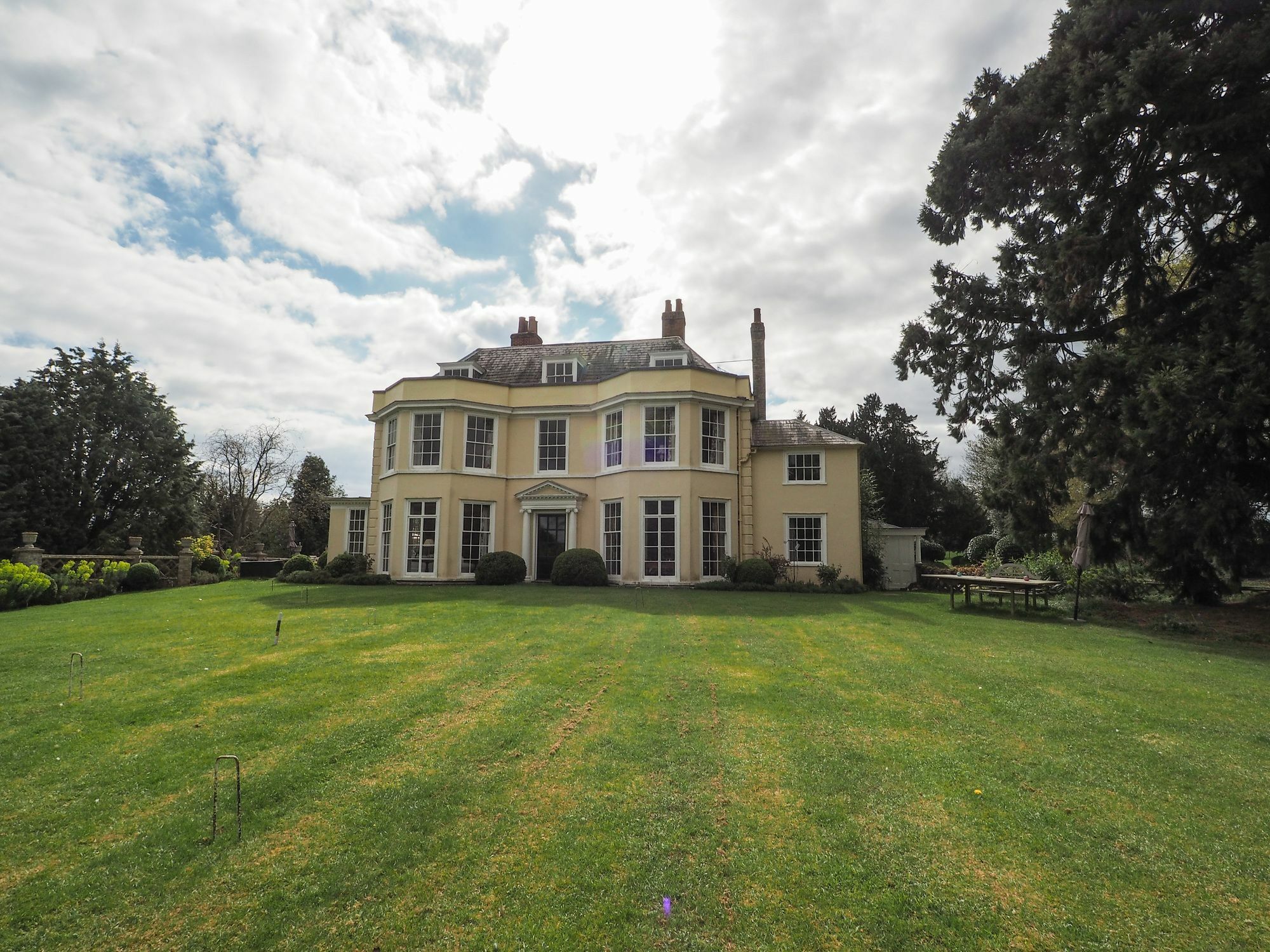 ايبسويتش Holbecks House B&B المظهر الخارجي الصورة